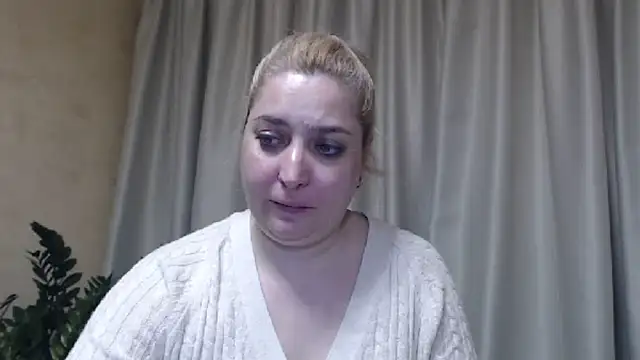 Snapshot of sweetpussy13 chatting on March 2025 10:33:02 AM sweetpussy13 online show from March 2025 10:33:02 AM