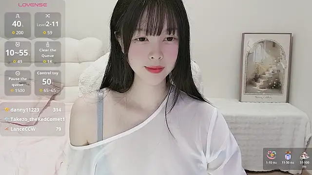 Anna-2005 online show from April 2026 06:19:01 AM