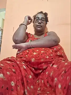 MISTI KOLK online show from July 2026 03:56:01 AM