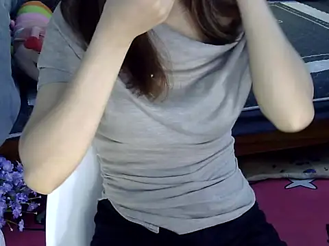 Snapshot of Chichi_86 chatting on April 2026 11:49:01 PM Chichi 86 online show from April 2026 11:49:01 PM