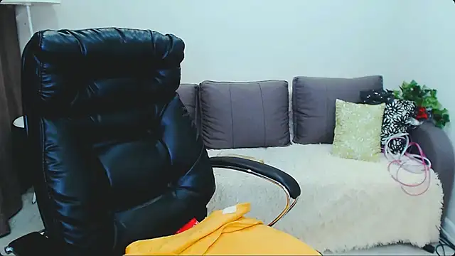 Hanna--Sweet online show from March 2026 04:57:02 PM