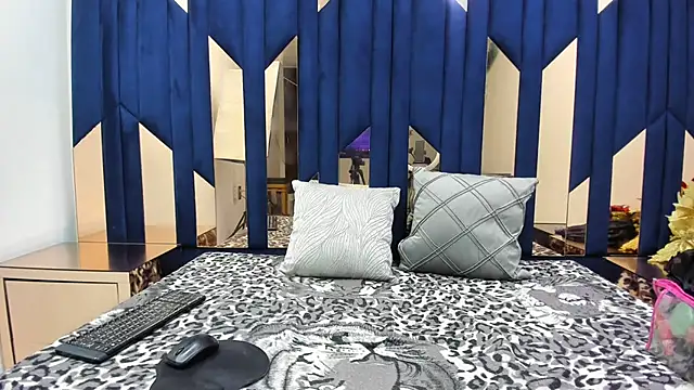 MilaSeduction online show from January 2026 08:45:01 PM