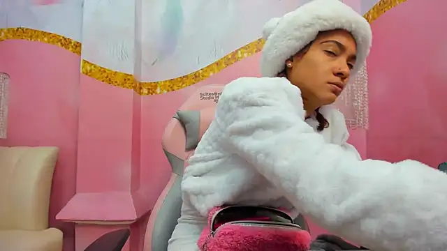 Jadde Greyy  online show from April 2026 11:59:01 AM