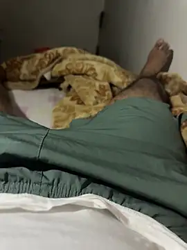 Night outcam online show from January 2026 06:55:02 PM