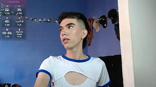 Juan Gomezz26 online show from June 2026 10:12:02 PM