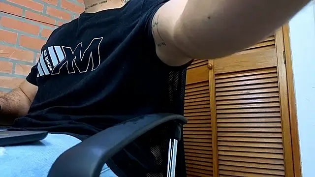 Snapshot of King_meruem chatting on February 2026 07:43:01 PM King meruem online show from February 2026 07:43:01 PM