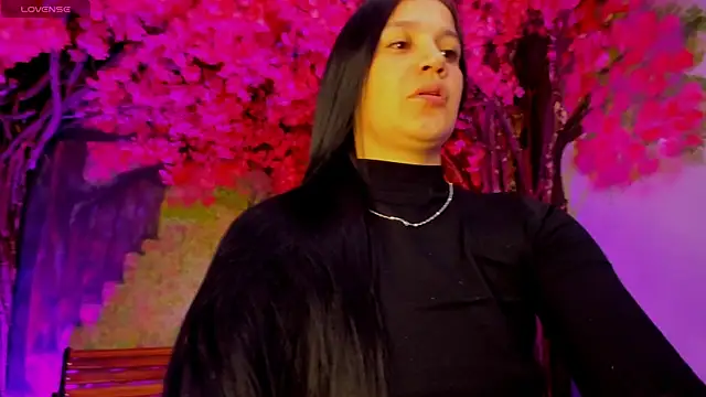 marahanson  online show from January 2026 07:06:01 PM