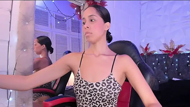 Perla dl online show from December 2025 10:29:01 PM