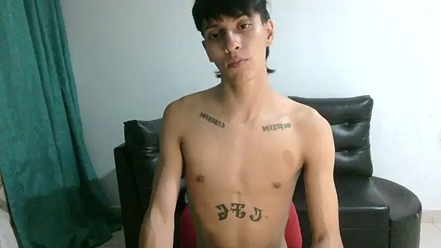 Snapshot of SebasT-sex chatting on May 2026 06:30:01 AM SebasT-sex online show from May 2026 06:30:01 AM