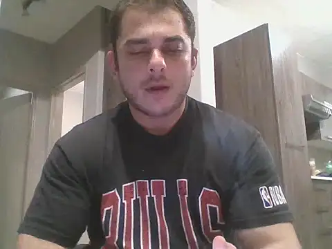 Marcelopret online show from December 2025 05:08:02 PM