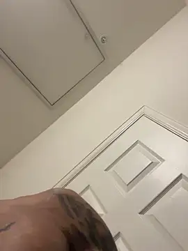 faces818 online show from April 2026 06:44:01 AM