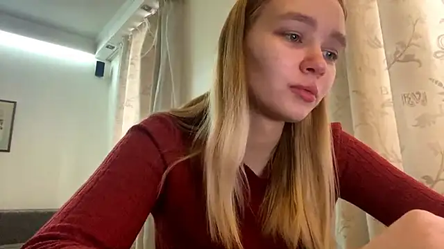 Snapshot of Leifuture chatting on April 2026 11:24:01 AM Leifuture online show from April 2026 11:24:01 AM