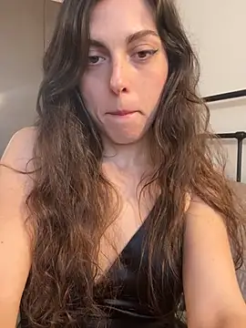 Snapshot of YourSlutQueen chatting on February 2026 10:47:02 AM YourSlutQueen online show from February 2026 10:47:02 AM