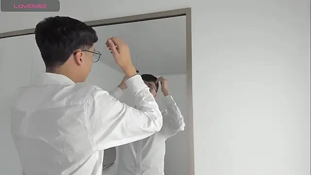 JoshClaarktt online show from April 2026 04:02:02 AM