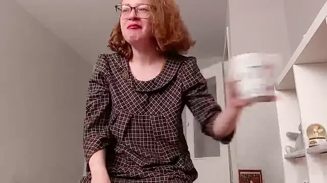 Snapshot of Alice_newhome chatting on April 2026 08:31:02 AM Alice newhome online show from April 2026 08:31:02 AM