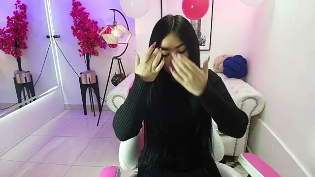 Carolina cherry online show from February 2026 12:01:02 PM