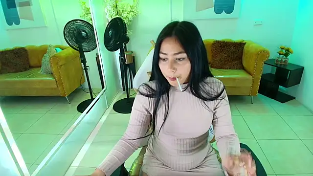 Carolina cherry online show from April 2026 12:50:02 PM