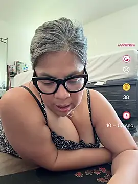 BettyWhispers online show from May 2026 08:15:01 PM