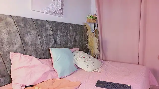 NanyMatrioska online show from March 2026 11:54:02 PM