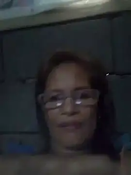 Petite elise online show from February 2026 04:17:02 AM