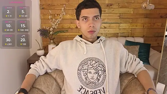 Snapshot of prettyboyy_13 chatting on December 2025 03:24:02 AM prettyboyy 13 online show from December 2025 03:24:02 AM