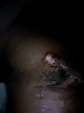 susuadult online show from December 2025 05:50:01 PM