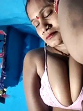 Akanksha soni online show from April 2026 07:51:02 PM