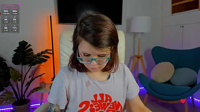 Ariell Mini online show from April 2026 05:58:02 AM