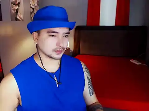 Snapshot of MarcoSebastian chatting on April 2026 06:14:01 AM MarcoSebastian online show from April 2026 06:14:01 AM