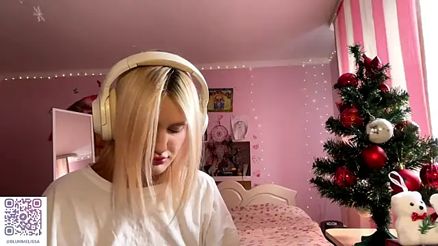 MelisaBloomy online show from December 2025 09:46:02 AM