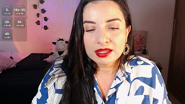 Karlinlive online show from January 2026 06:57:02 PM