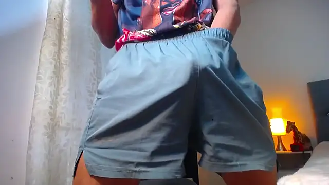 TOMBOYSEXX online show from April 2026 08:22:01 PM