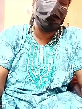 Snapshot of Tamil_Bhuvi69 chatting on January 2026 03:42:02 AM Tamil Bhuvi69 online show from January 2026 03:42:02 AM