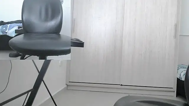 mateoconde00 online show from April 2026 01:58:02 AM