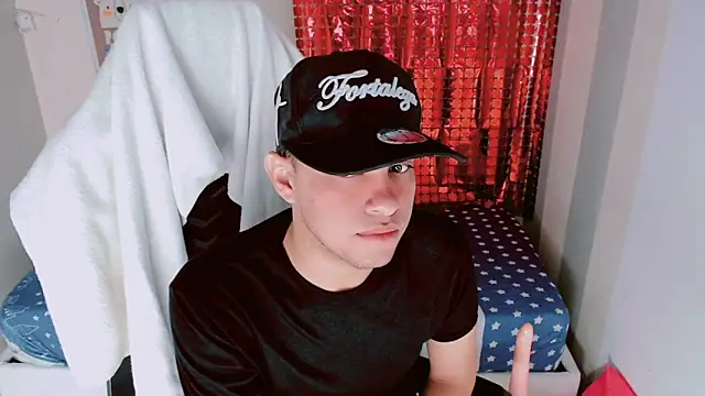 Luky twink online show from January 2026 08:22:01 PM