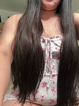 ivanaoficial22 online show from February 2026 05:33:02 AM