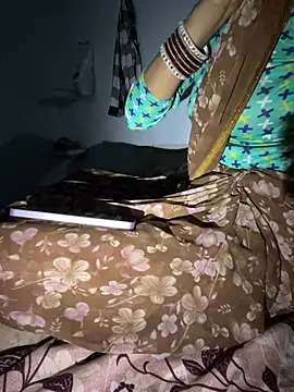 Pooja Love143 online show from February 2026 04:48:01 PM