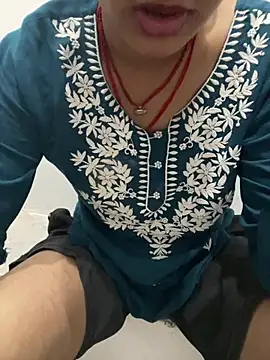Pooja Love143 online show from May 2026 06:16:01 PM