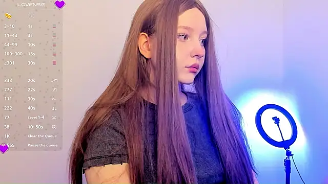 Snapshot of Stella_MoonLight chatting on February 2026 05:05:02 PM Stella MoonLight online show from February 2026 05:05:02 PM