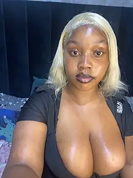 Snapshot of THICKBARBIE32 chatting on July 2026 01:10:02 AM THICKBARBIE32 online show from July 2026 01:10:02 AM