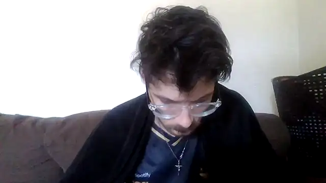 Snapshot of atreus69big chatting on May 2026 01:16:02 PM atreus69big online show from May 2026 01:16:02 PM