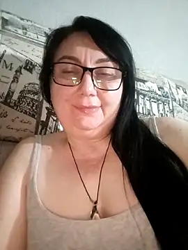 Snapshot of MariSwan222 chatting on May 2026 06:48:02 PM MariSwan222 online show from May 2026 06:48:02 PM