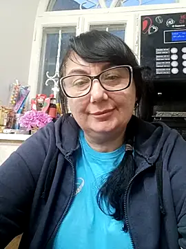 Snapshot of MariSwan222 chatting on June 2026 05:58:02 PM MariSwan222 online show from June 2026 05:58:02 PM
