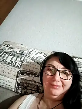 Snapshot of MariSwan222 chatting on July 2026 08:44:02 PM MariSwan222 online show from July 2026 08:44:02 PM