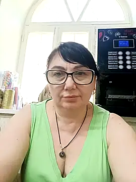 Snapshot of MariSwan222 chatting on July 2026 11:36:02 AM MariSwan222 online show from July 2026 11:36:02 AM