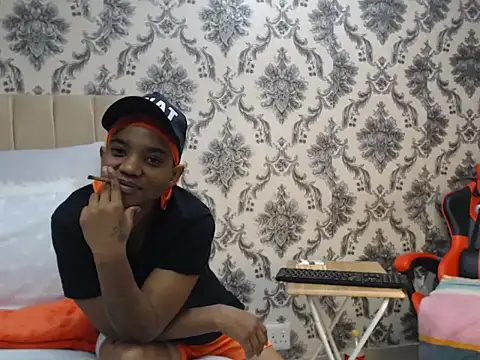 JANIELEE8x online show from December 2025 02:32:02 PM