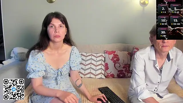 Snapshot of WeliosCouple chatting on July 2026 07:06:01 AM WeliosCouple online show from July 2026 07:06:01 AM