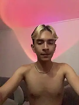 Dracco Velour  online show from March 2026 07:38:01 PM