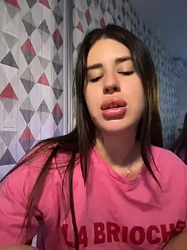 Snapshot of Lira_Fayeee chatting on June 2026 01:28:02 AM Lira Fayeee online show from June 2026 01:28:02 AM