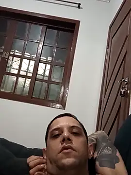 Snapshot of nando_33 chatting on February 2026 07:03:02 AM nando 33 online show from February 2026 07:03:02 AM